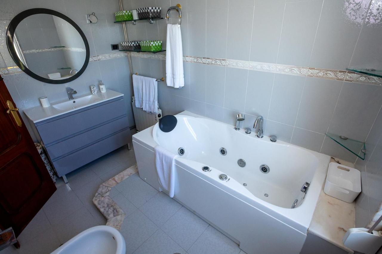 Piso Angueira Appartement Cee Buitenkant foto